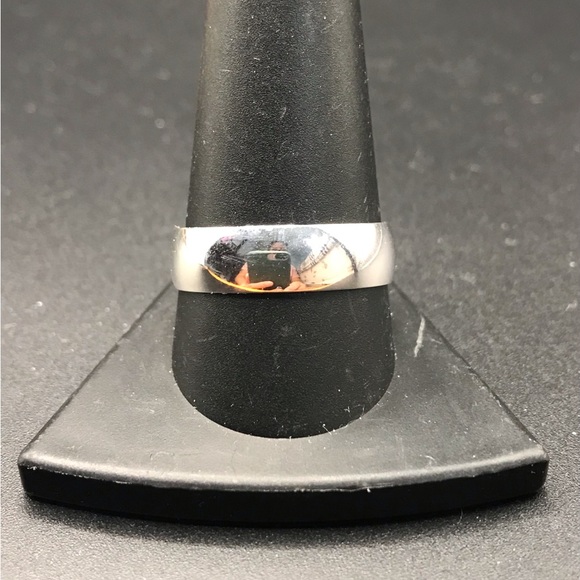 925 Sterling Silver wedding Band Ring size 10 - Picture 4 of 13